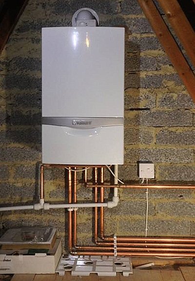 Verwarmingsketel op zolder in plaats van in de slaapkamer